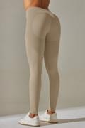 CBL AirMotion sømløse scrunch tights i beige